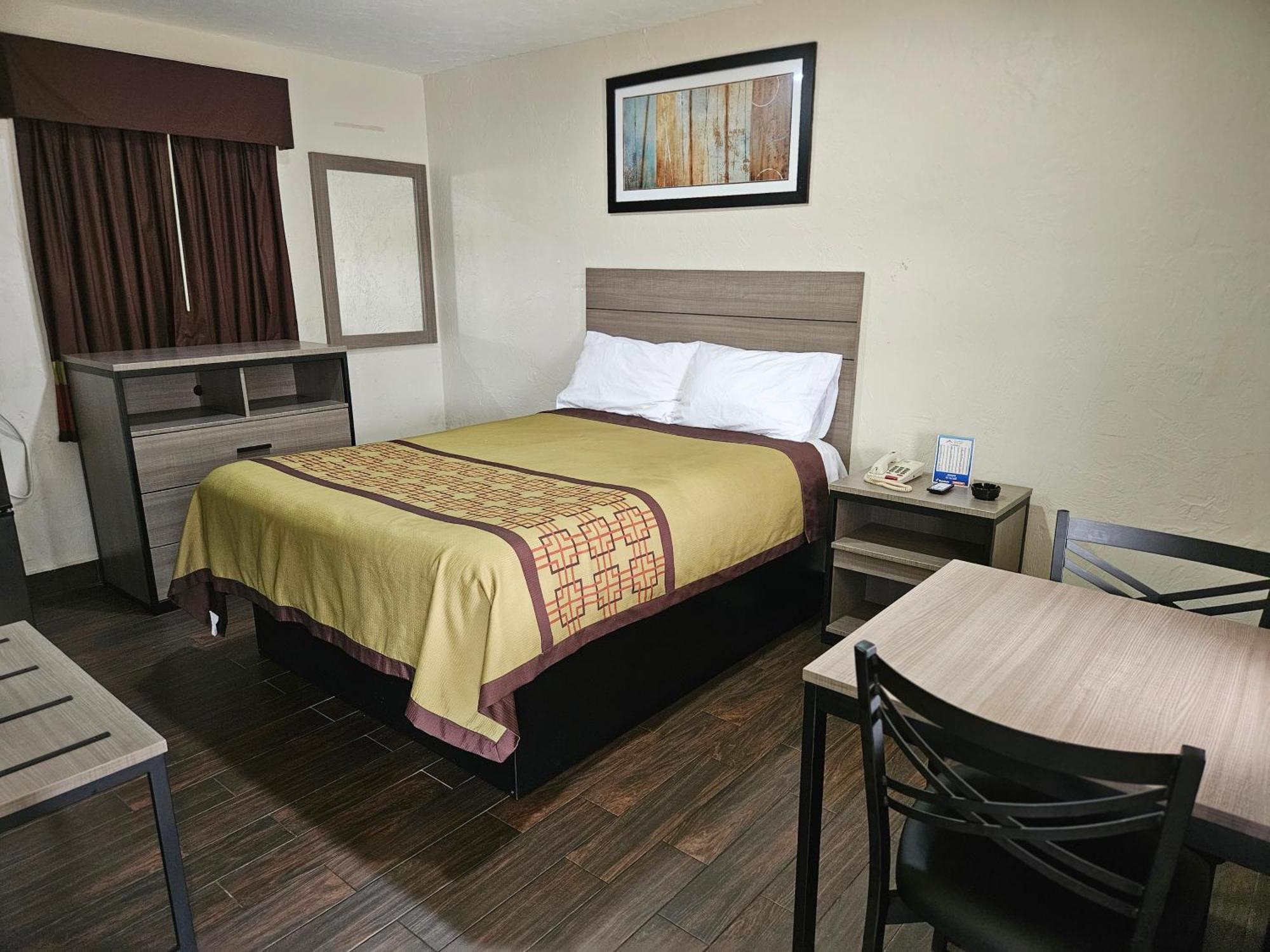 Deluxe Inn - Sarasota South Bradenton エクステリア 写真