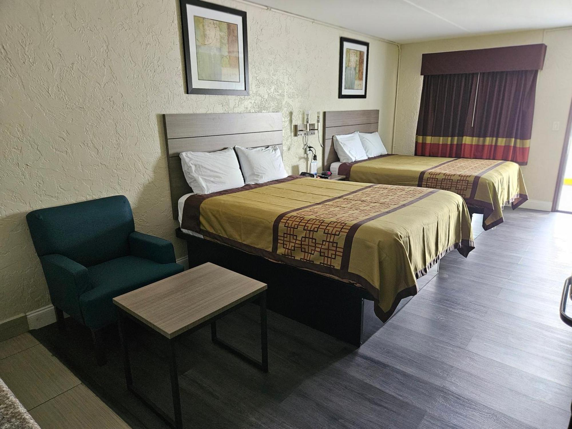 Deluxe Inn - Sarasota South Bradenton エクステリア 写真